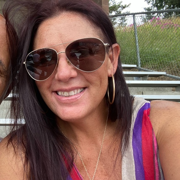 CAVIAR TASTE ON A SARDINE BUDGET - Picture 2 of 8